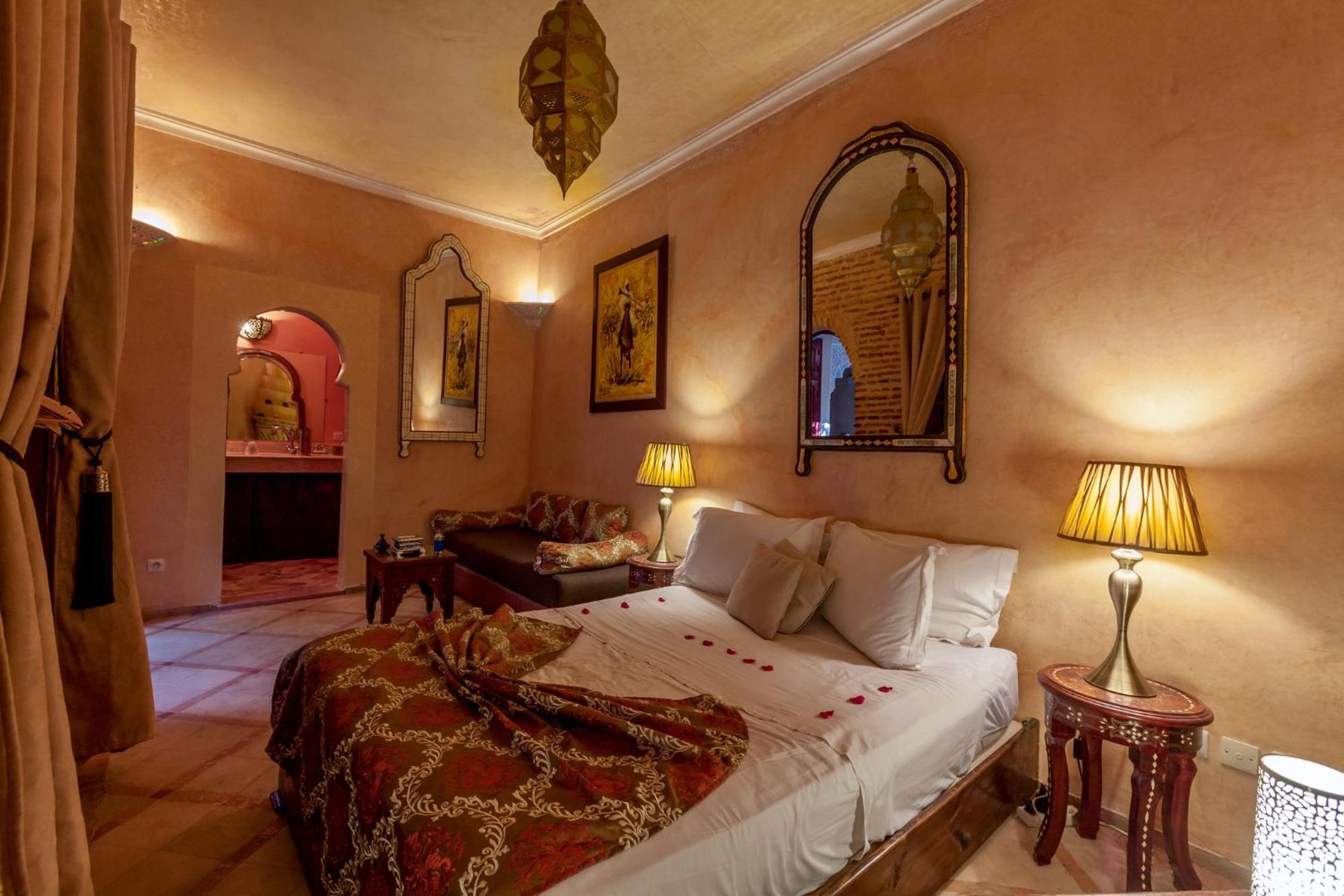 Louaya Guest house