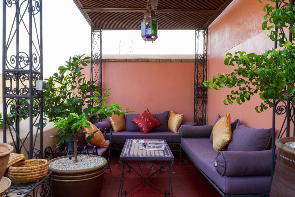 Louaya Guest house 3*